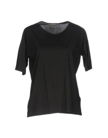 Annina T-shirts