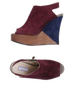 Serafini Etoile Wedges