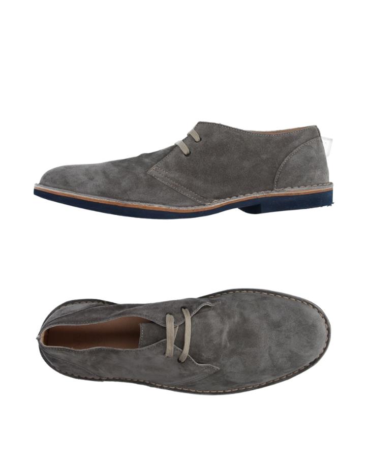 Yaturni Lace-up Shoes