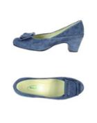 Molaschi Pumps