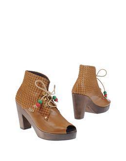 Dolfie Ankle Boots