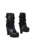 Maria Ankle Boots