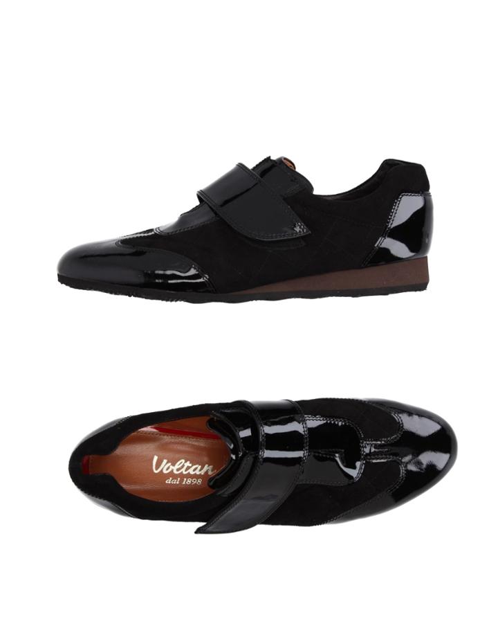 Voltan Sneakers