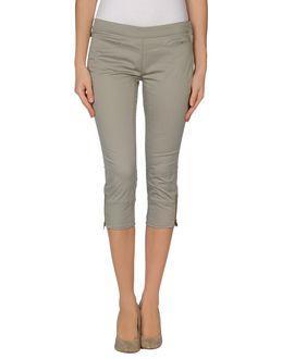 Dek'her 3/4-length Shorts