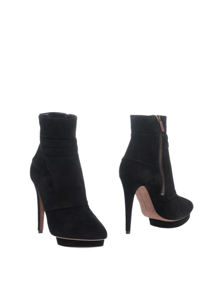 Daryn Moore Boots