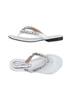 Sofia Piani Toe Strap Sandals