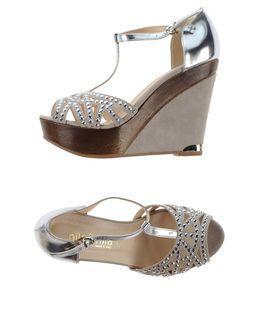 Nila & Nila Sandals