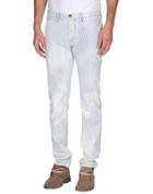 Ro  Roger's Rugged Jeans
