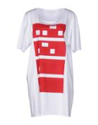 Io Ivana Omazic T-shirts