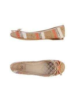 Vince Camuto Ballet Flats