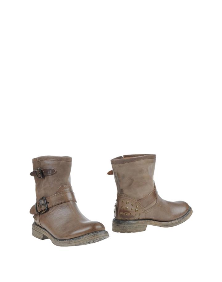 Lilith Ankle Boots