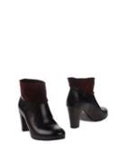 Laboratorigarbo Ankle Boots