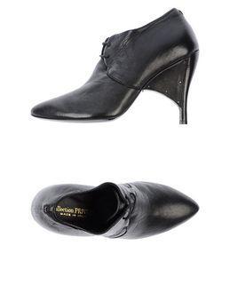 Collection Privee? Lace-up Shoes