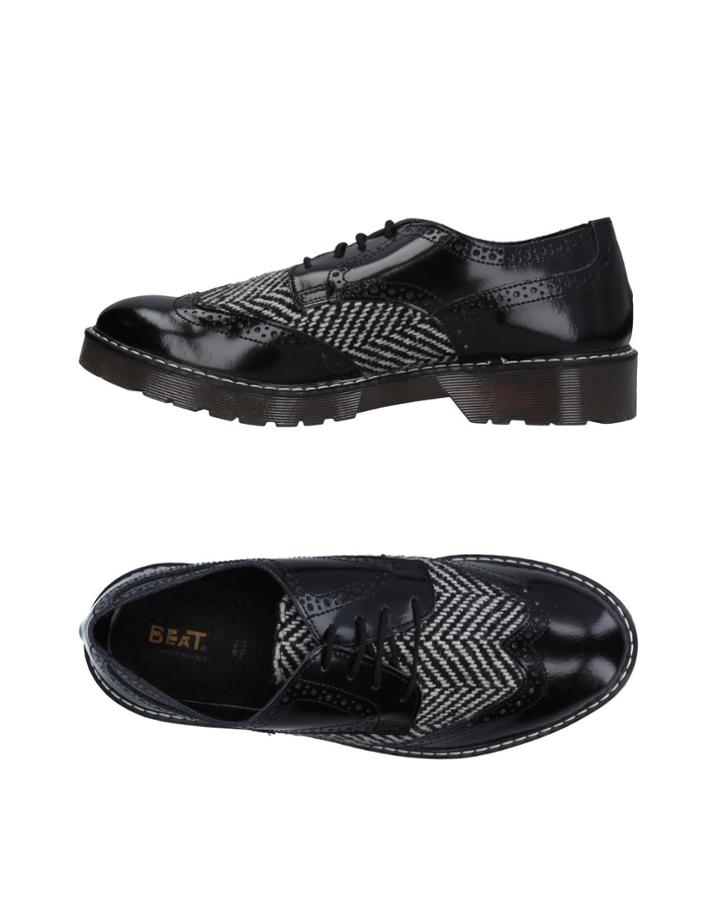 Beat Generation Lace-up Shoes
