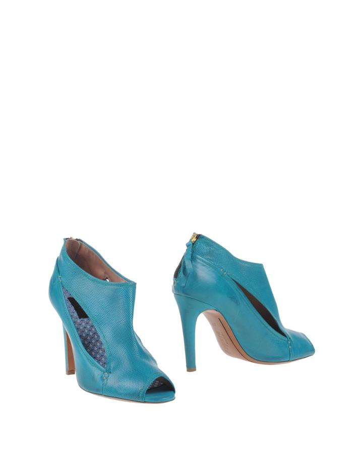 Raparo Booties