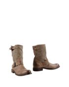 Hobb's Ankle Boots