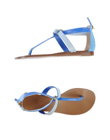Vicini Tapeet Toe Strap Sandals