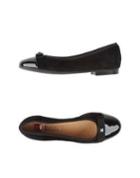Ballin Ballet Flats