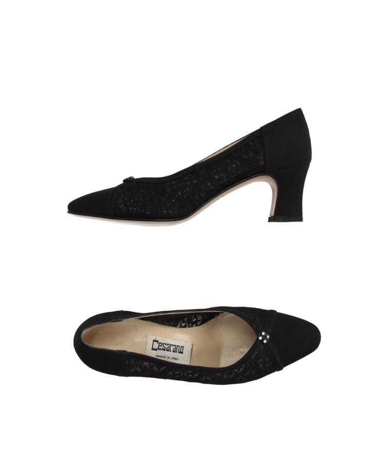 Cesarano Pumps