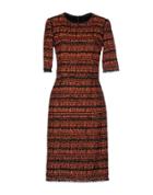 Mulberry Knee-length Dresses