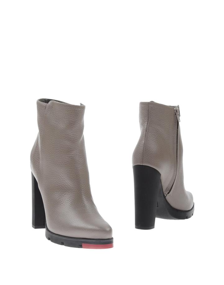 Le Marrine Ankle Boots
