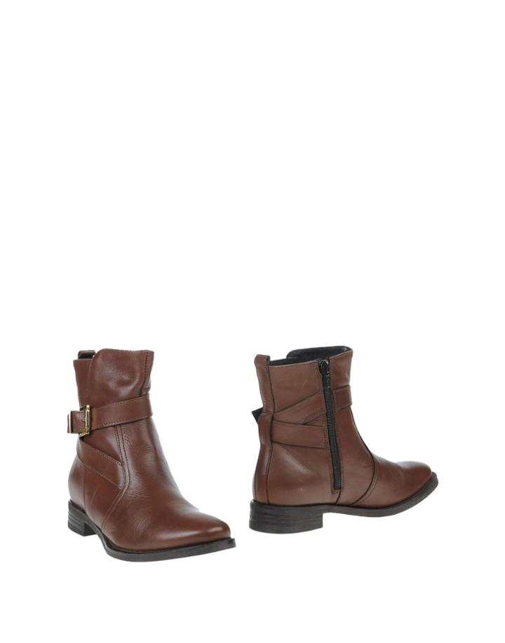 Gaudi' Ankle Boots