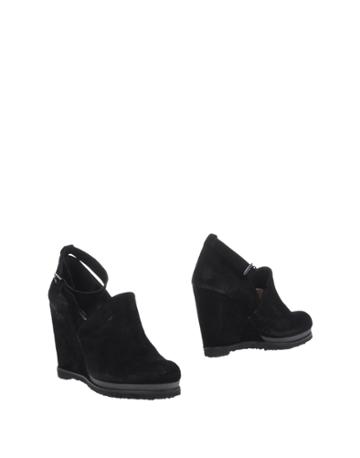Audley Booties