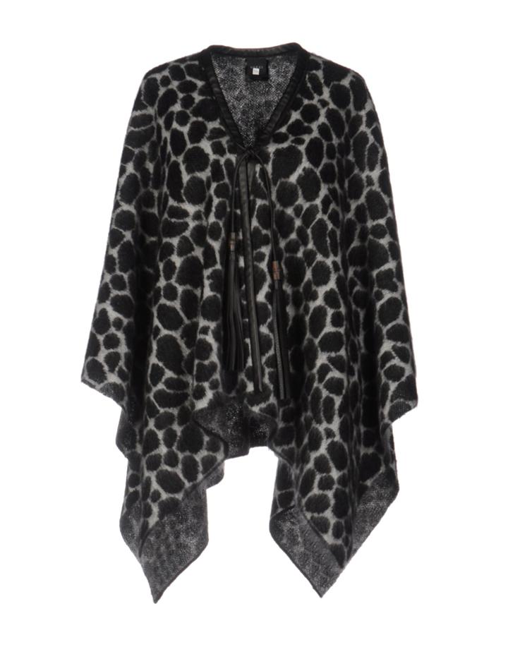 Gucci Capes