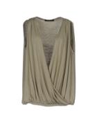Hidden Forest Market Tops