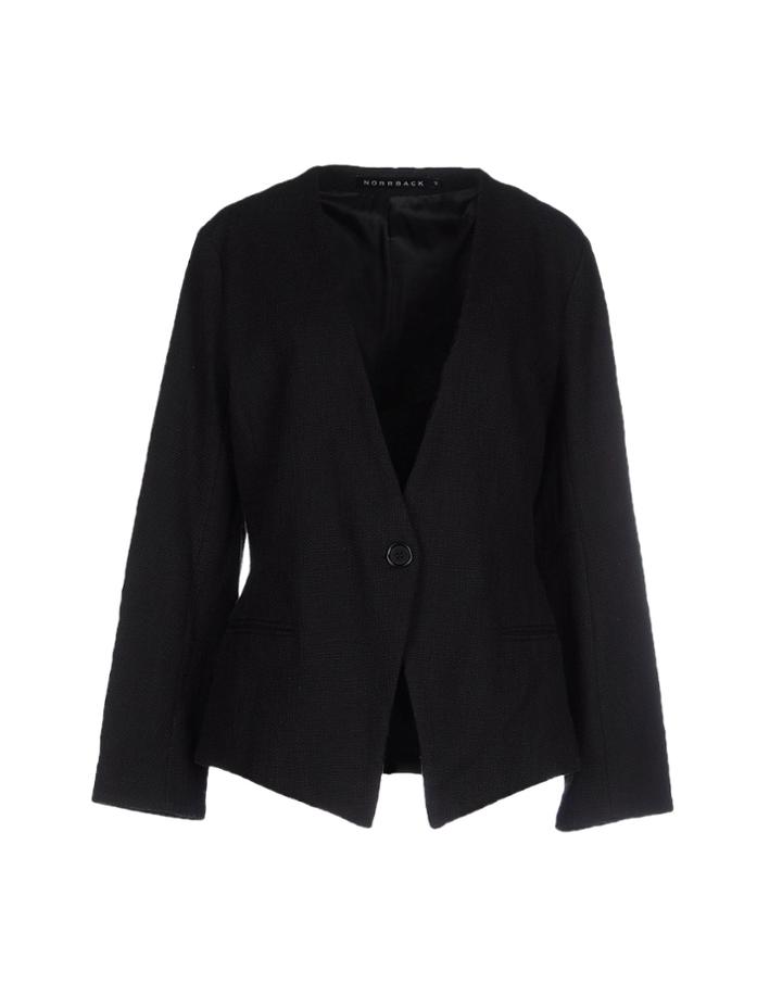 Camilla Norrback Blazers
