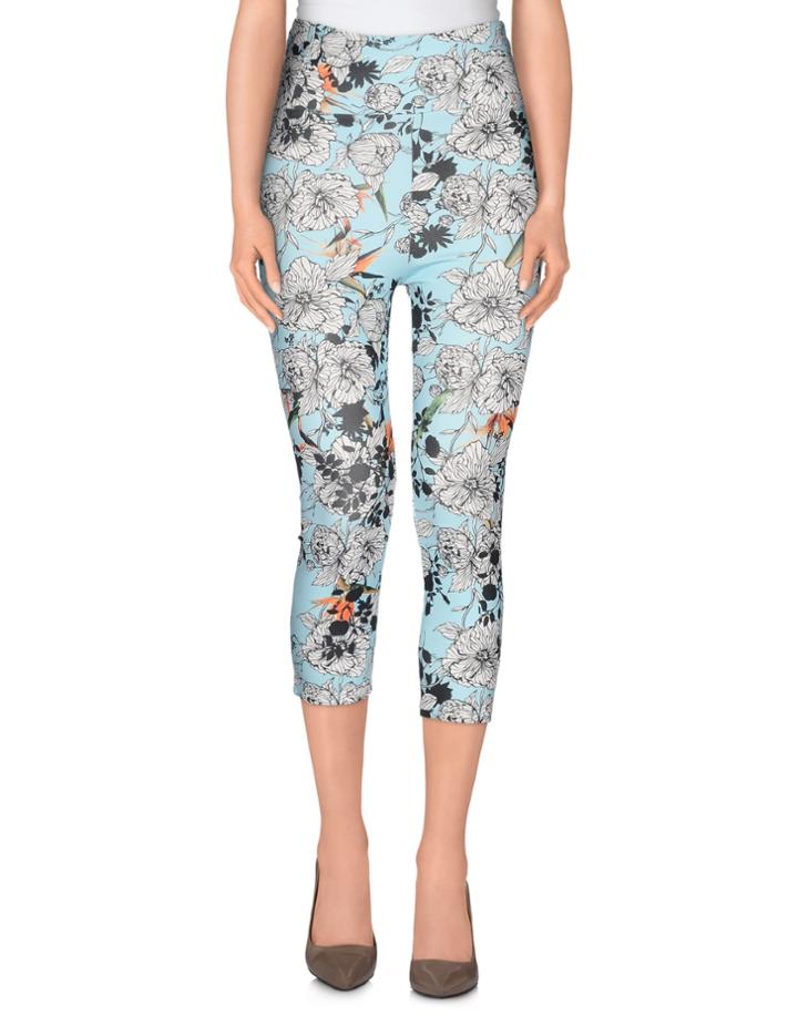 Via Delle Rose 3/4-length Shorts