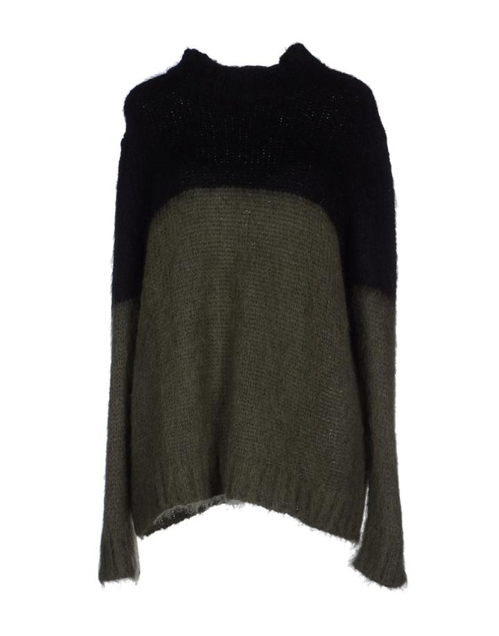 1-one Turtlenecks