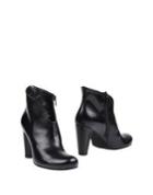 Evado Ankle Boots
