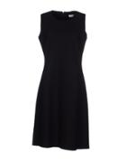 Lis. Lab Knee-length Dresses