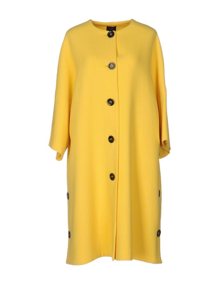 Blanca Luz Coats