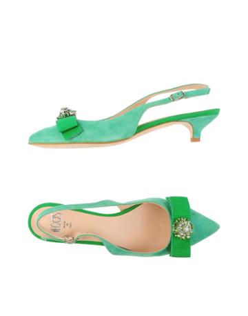 Hego's Pumps