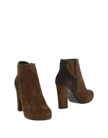 Beatrice. B Ankle Boots