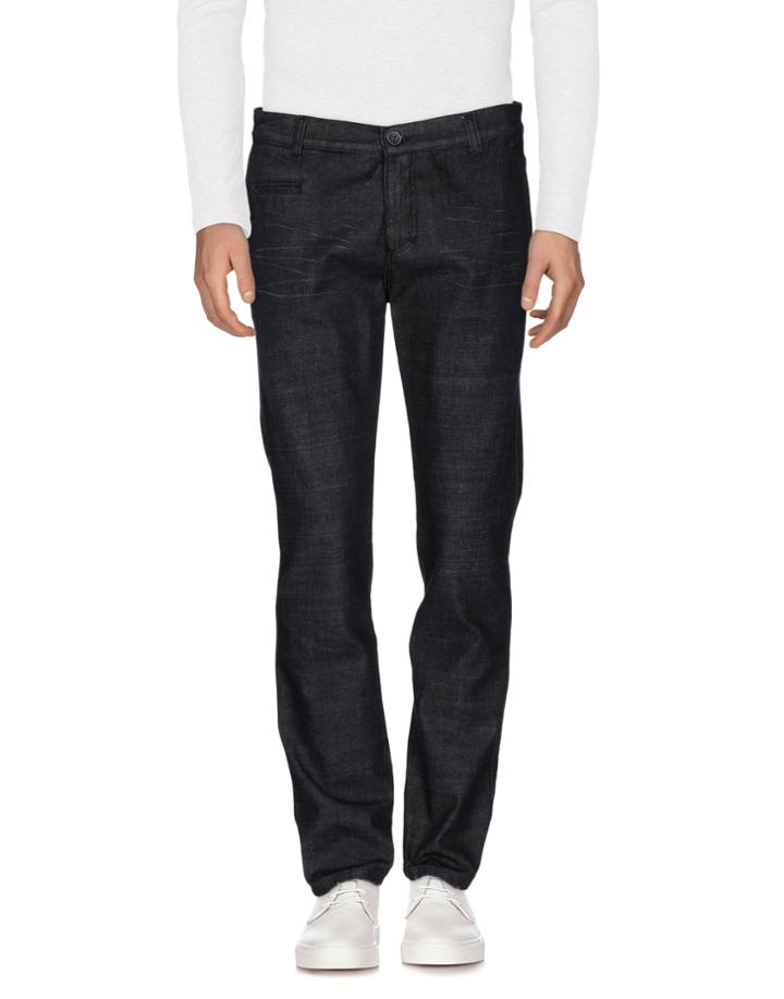 Exibit Jeans