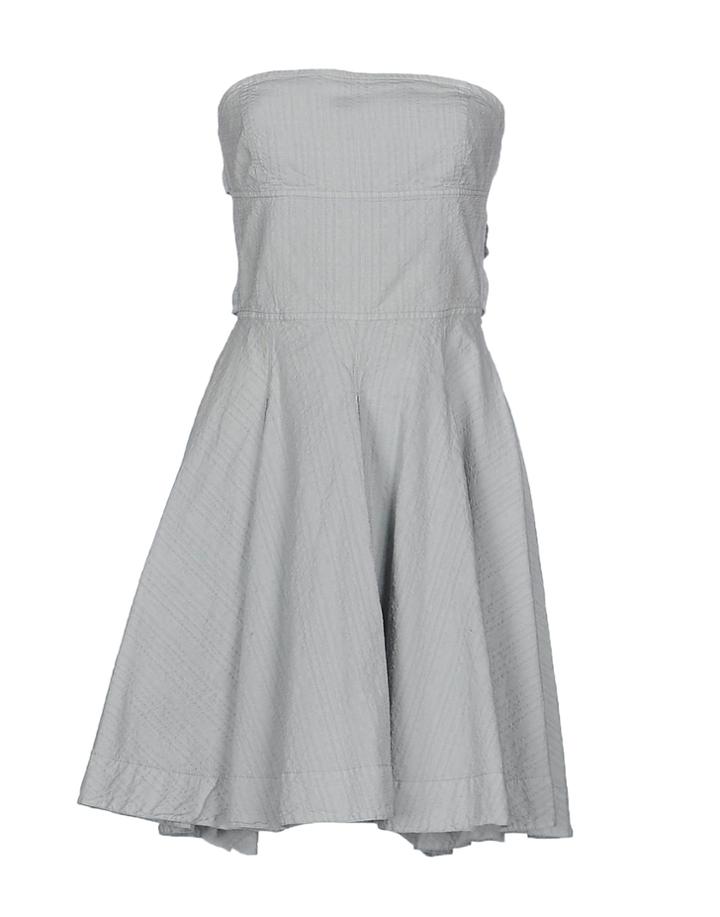 Priv E Short Dresses