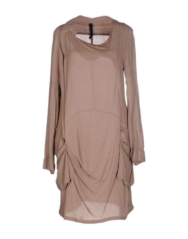 (pro)vocat On Short Dresses