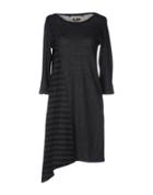 4.10 Short Dresses