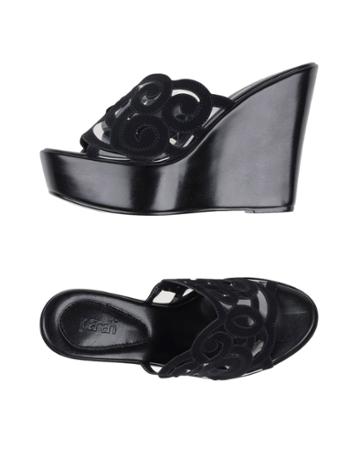 Parah Sandals