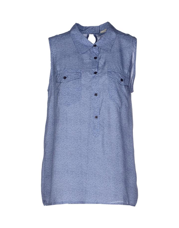 Lee Blouses