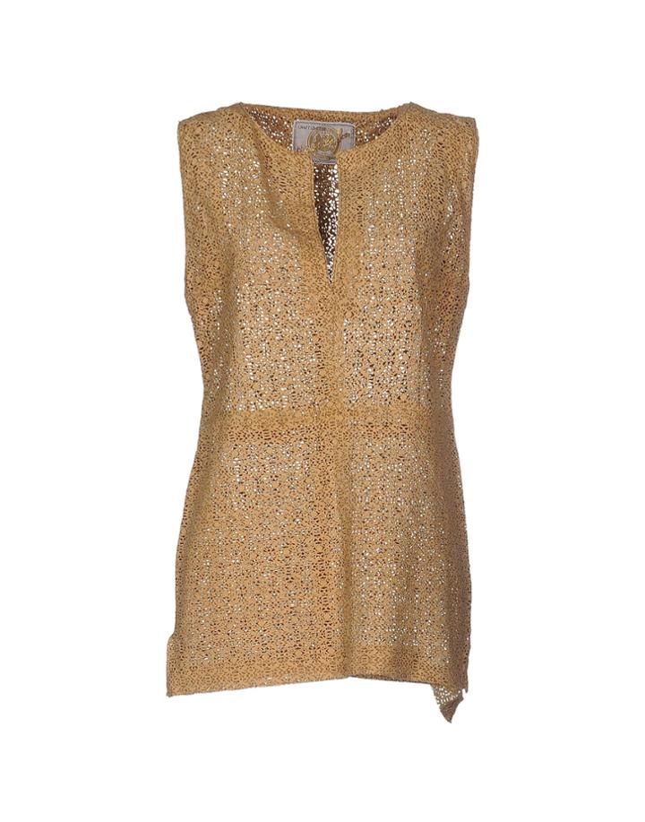 Vintage De Luxe Tops