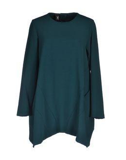 Corinna Caon T-shirts