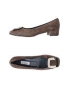 Le Ble Pumps