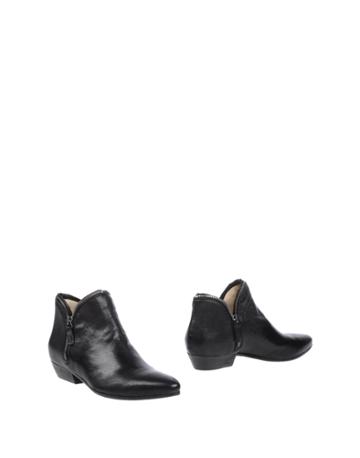 Joi Ankle Boots