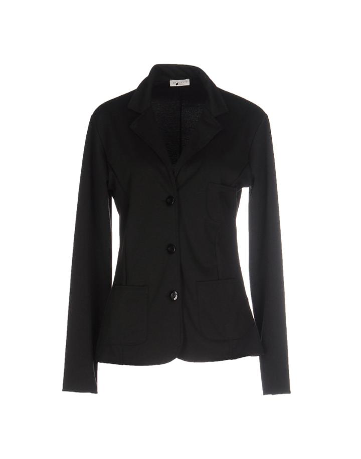 Bramante Blazers