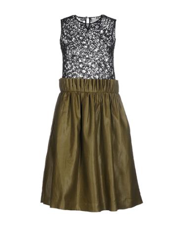 Danielle Romeril Knee-length Dresses