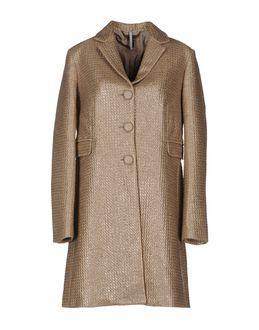 Liviana Conti Coats